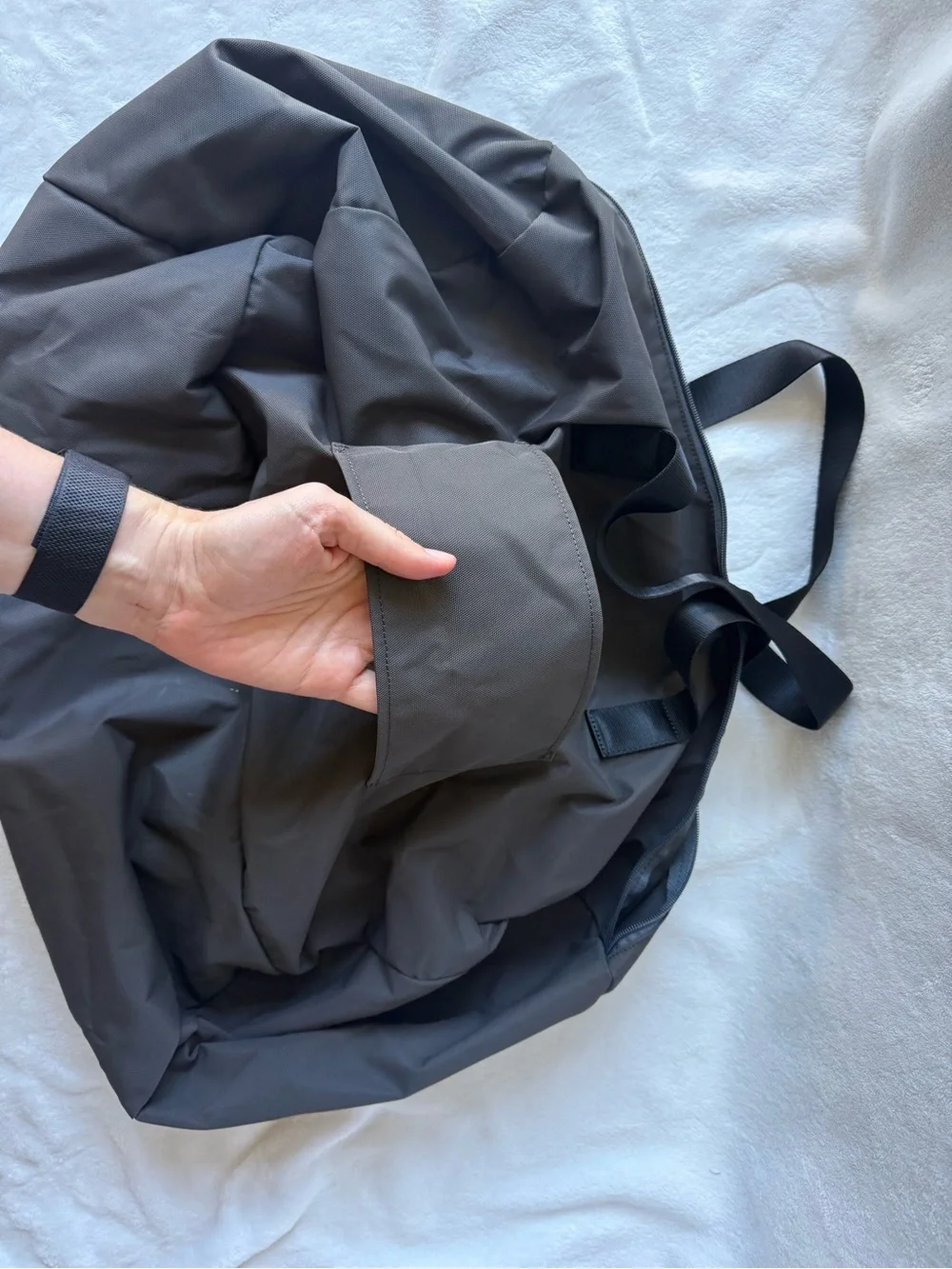 TUMI Voyageur Foldable Duffle Bag Gray Black Nylon Packable Travel Bag